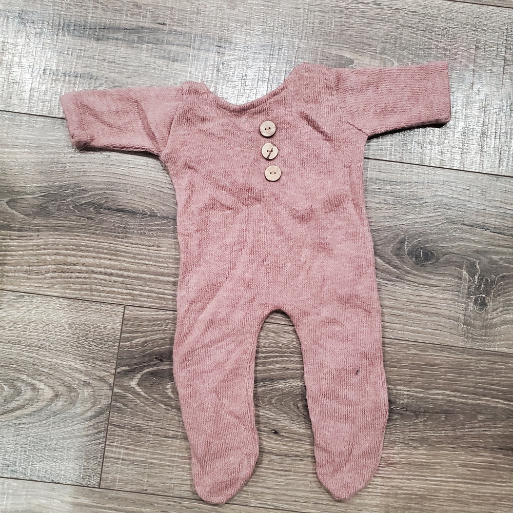 Newborn Photoshoot Outfit Cozy Pink Kids Footie with Buttons